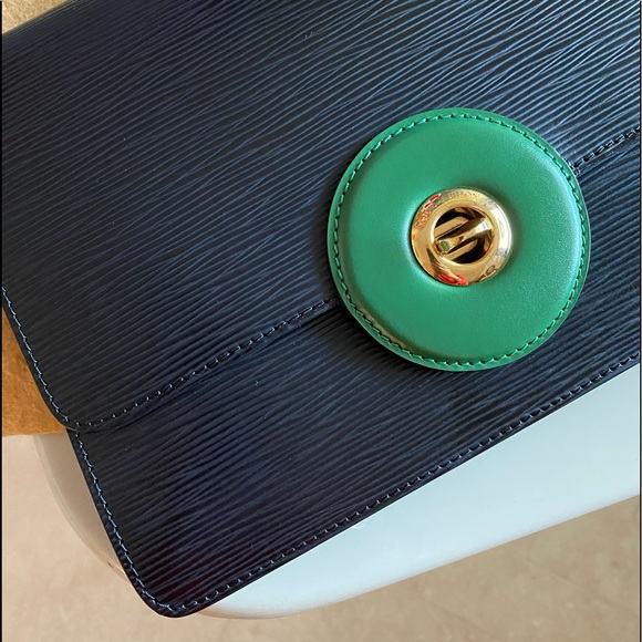 Louis Vuitton Sac Friedland Black and Green Epi Leather - Picture 5 of 15